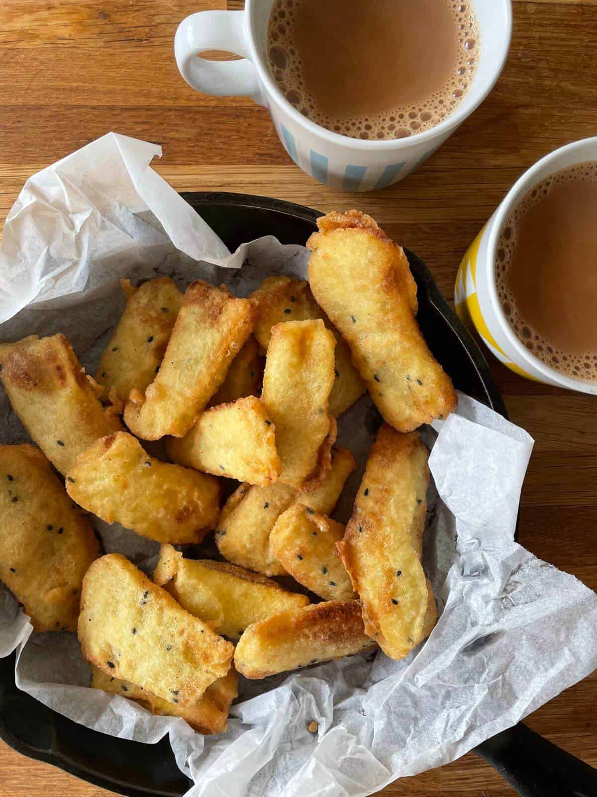 ripe plantain fritters with chai