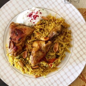 a plate of Bahraini Chicken Machboos