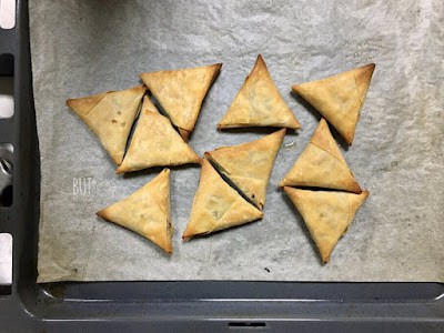 baked samosas out of oven