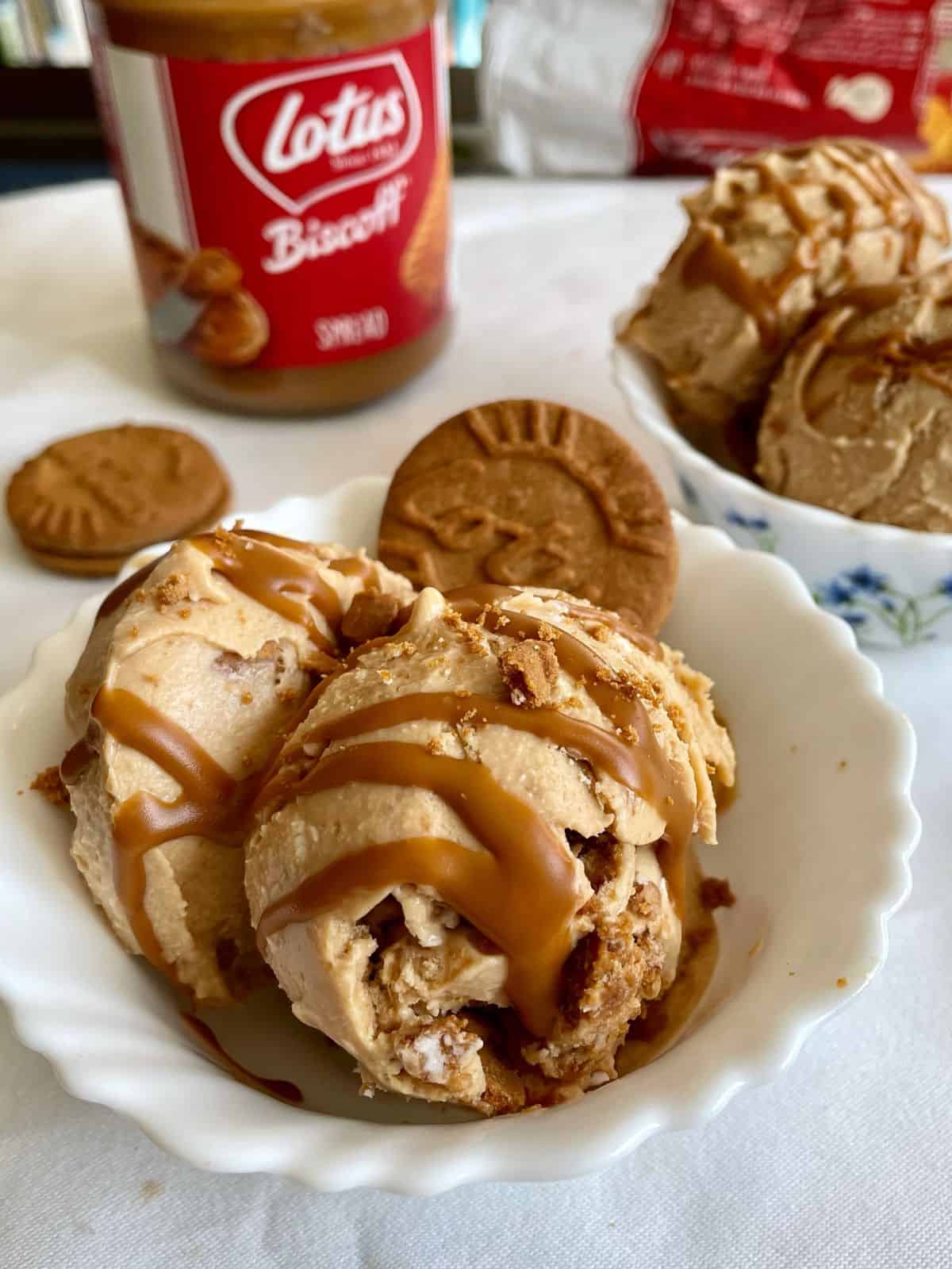 two scoops of homemade biscoff ice cream.