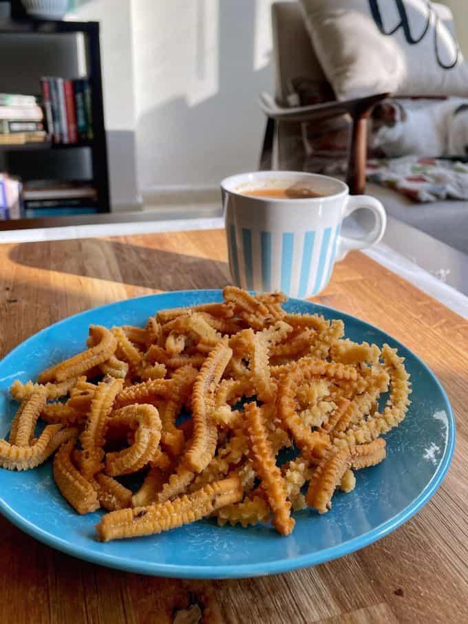 Butter Murukku with cup of chai
