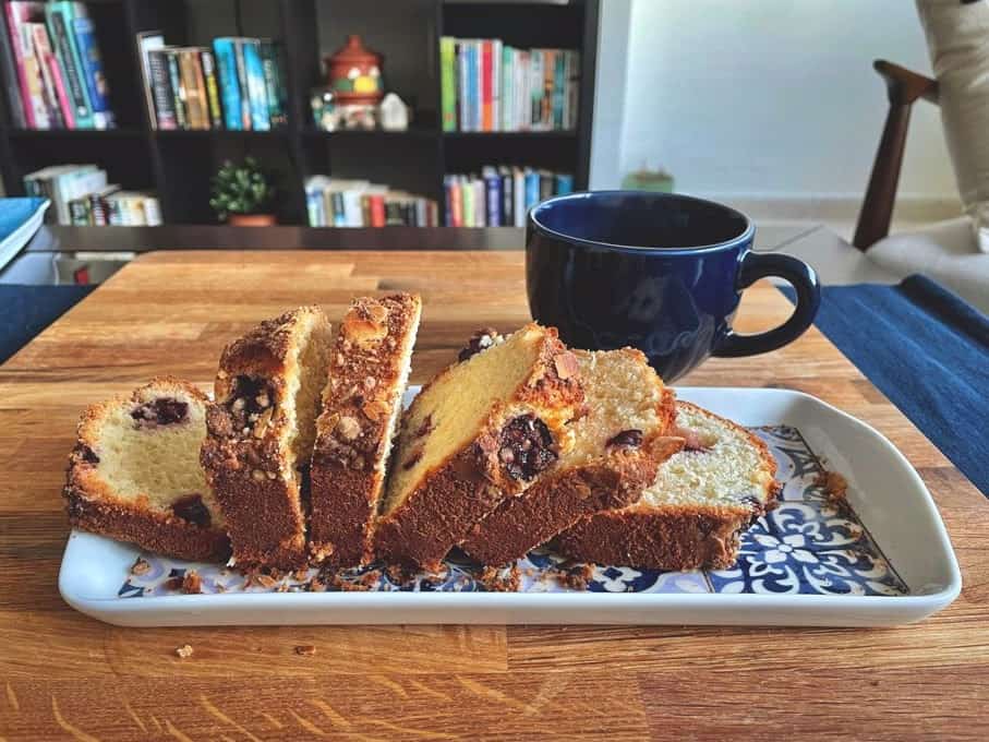 mini cherry loaf cake