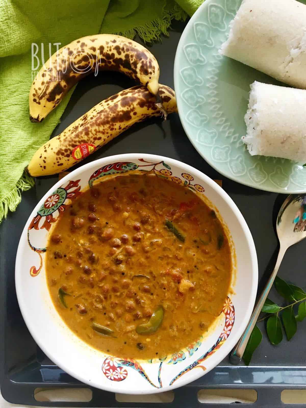 kadala curry with roasted coconut