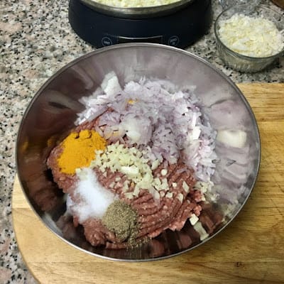 Persian meatballs mixture