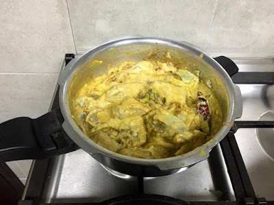 cooking kosha mangsho