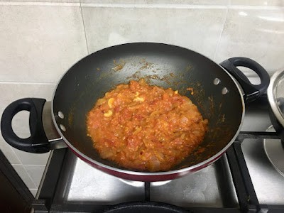 onion tomato masala