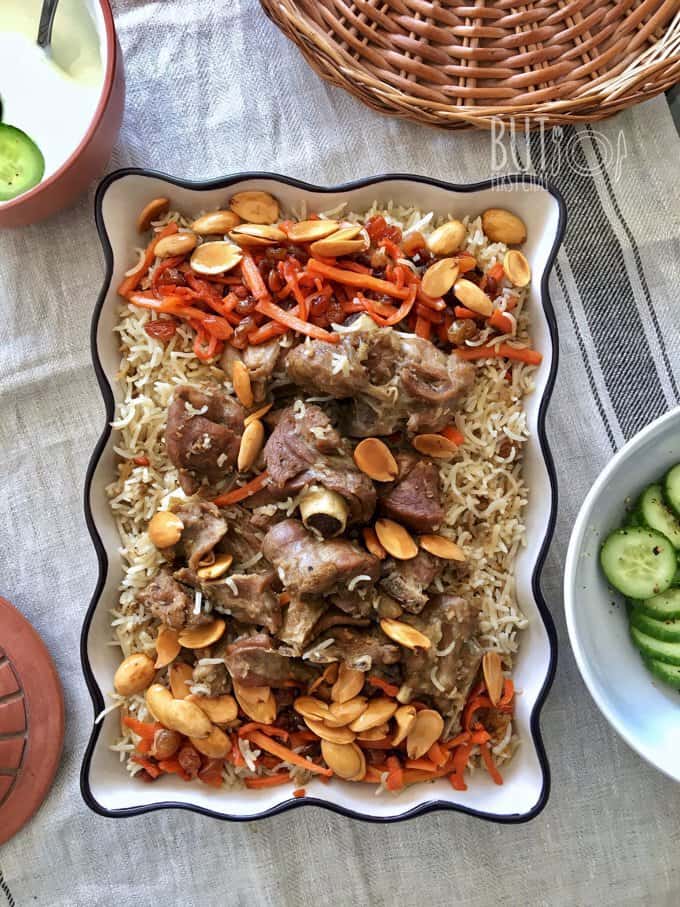 A serving platter of Qabili Palau