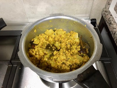 pressured cooked Chaal Kumro Diye Muger Dal