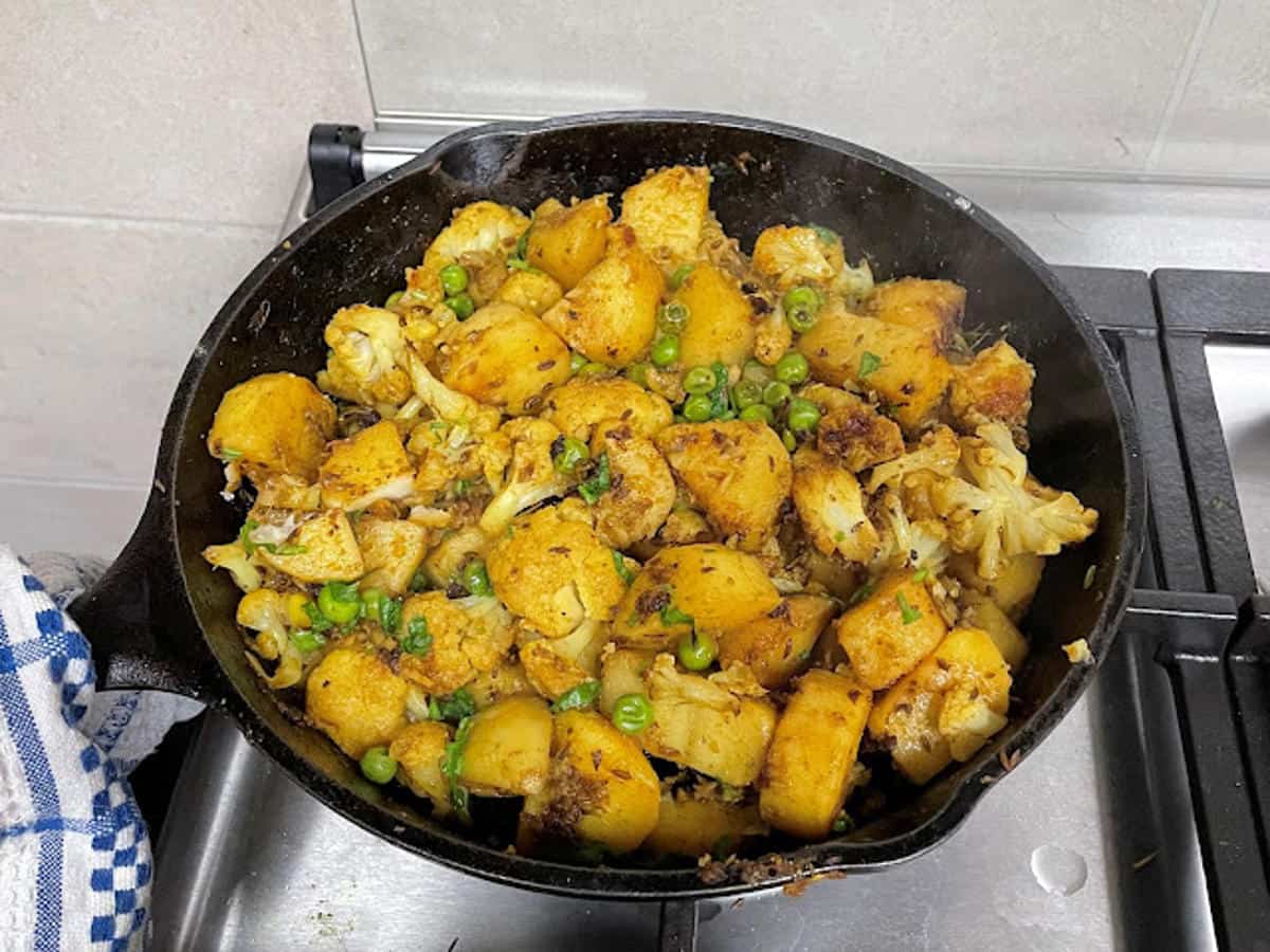 aloo gobi matar ready to serve 