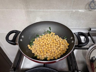 warming the boiled chickpeas