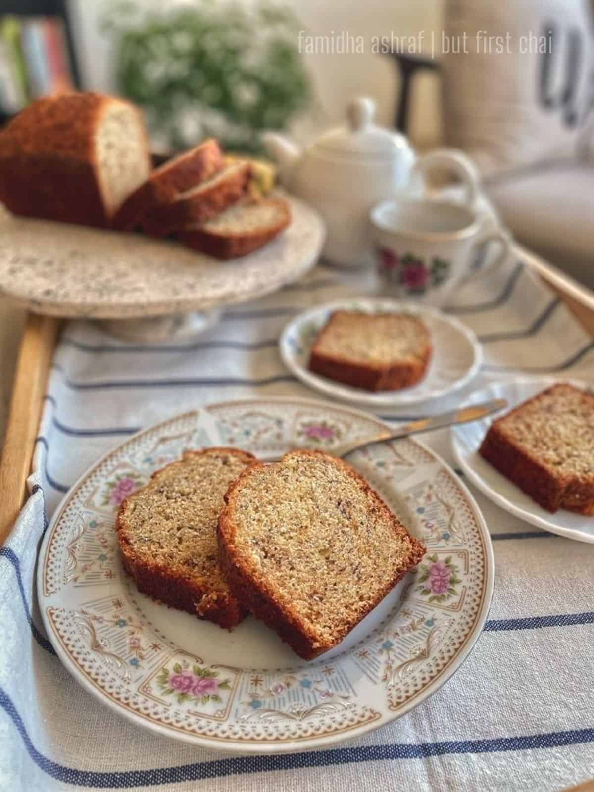 Two mini banana bread loaves sliced and served