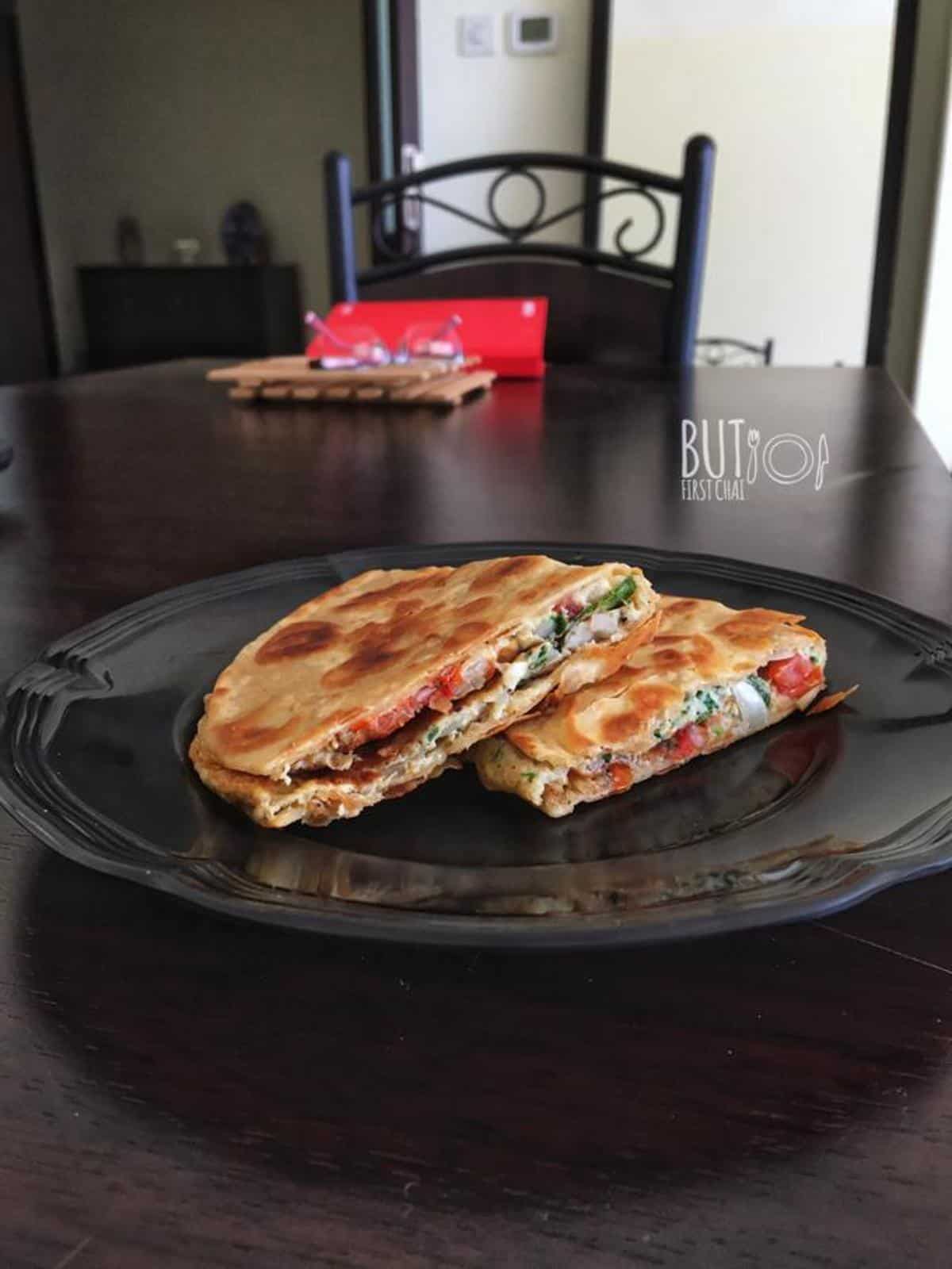 chapathi omelette sliced and served