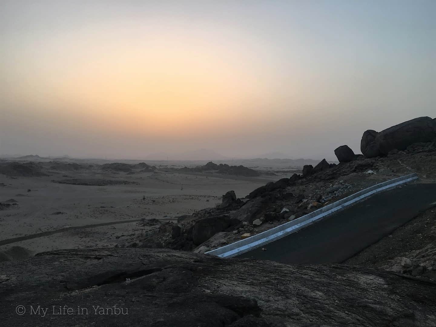 Watch Sunrise from Yanbu Al Nakheel