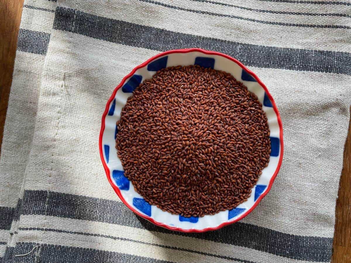 a bowl of halim seeds
