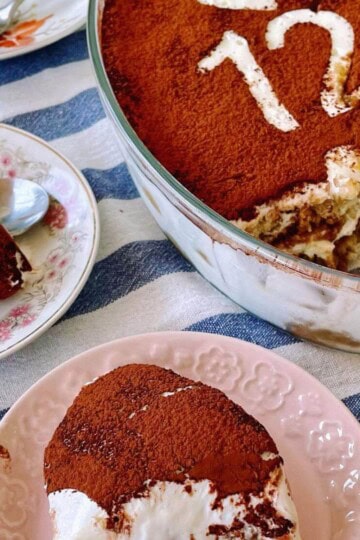 Tiramisu with cream cheese served in dessert plates.